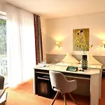 Hotel Wuermtaler Gaestehaus Gräfelfing