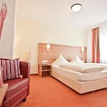 Wuermtaler Gaestehaus Hotel 3*