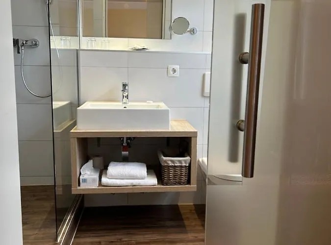 Wuermtaler Gaestehaus Hotell Gräfelfing