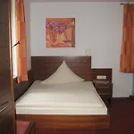 Hotel Wuermtaler Gaestehaus Gräfelfing