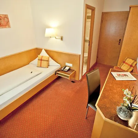 Hotel Wuermtaler Gaestehaus Gräfelfing