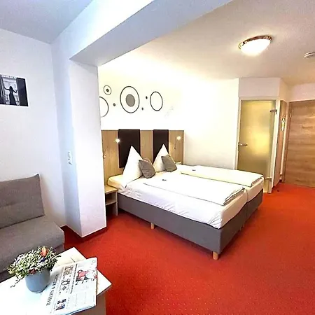호텔 Wuermtaler Gaestehaus 그라펠핑